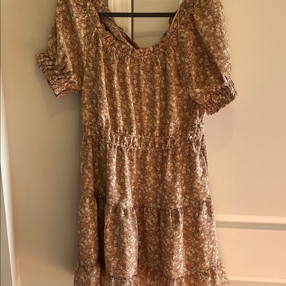 NWT Blu Pepper Floral Dress - Picture 1 of 8